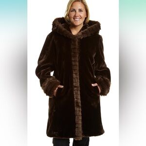 NWT Excelled Brown Faux Fur Coat